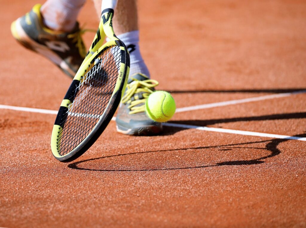 Beginner’s Guide to Playing Tennis